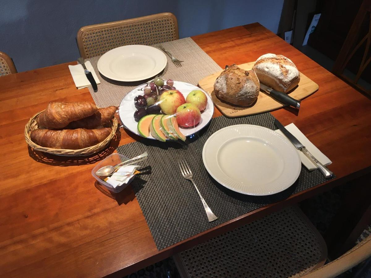 Bed and Breakfast The Delicate Question Which Швиц Экстерьер фото