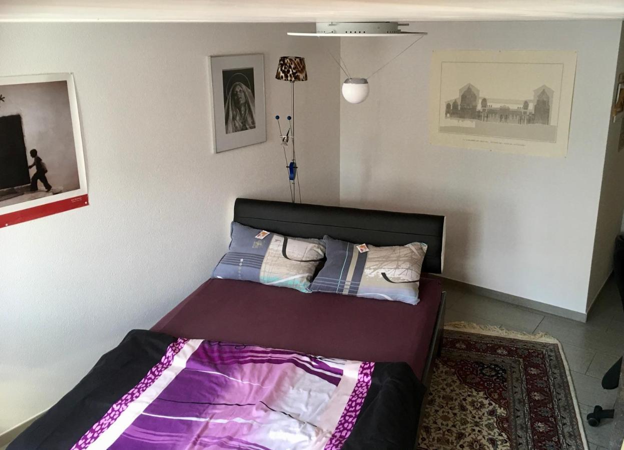 Bed and Breakfast The Delicate Question Which Швиц Экстерьер фото